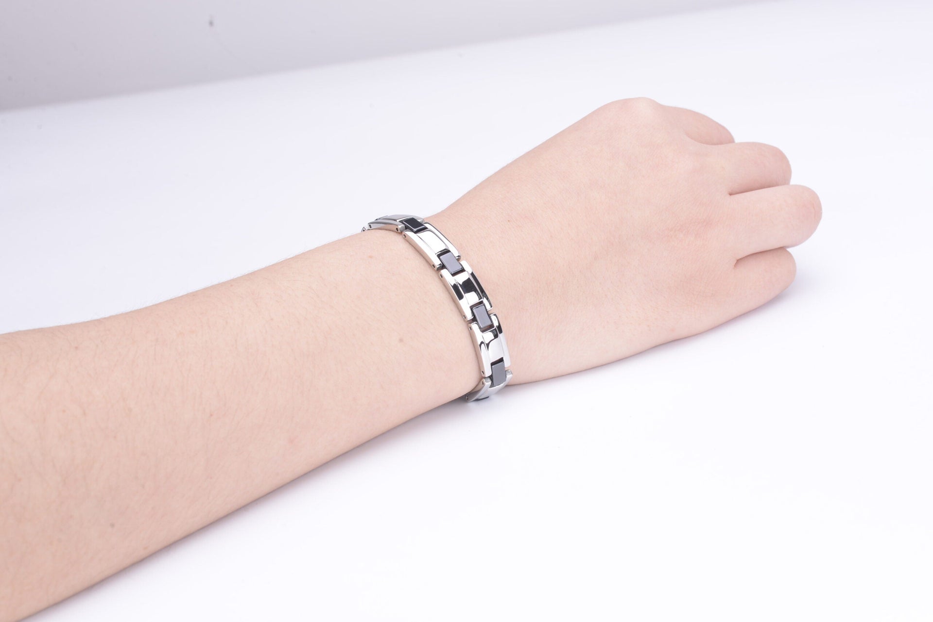 HealthyLine Stainless Steel Energy Bracelet 4-in-1. Silver/Black color. Model SY370D