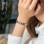 HealthyLine Stainless Steel Energy Bracelet 4-in-1. Silver Color. Model B039S