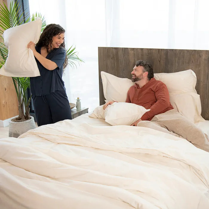 THE BEST ORGANIC DUVET SET YOU’LL EVER OWN - Naturepedic 300 TC Percale Duvet and Sham Set

