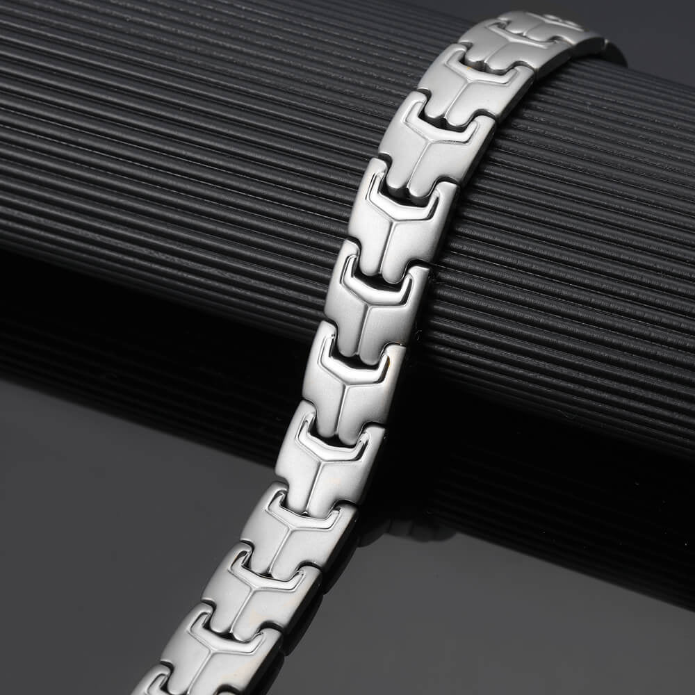 HealthyLine Stainless Steel Energy Bracelet 4-in-1. Silver Color. Model B037S