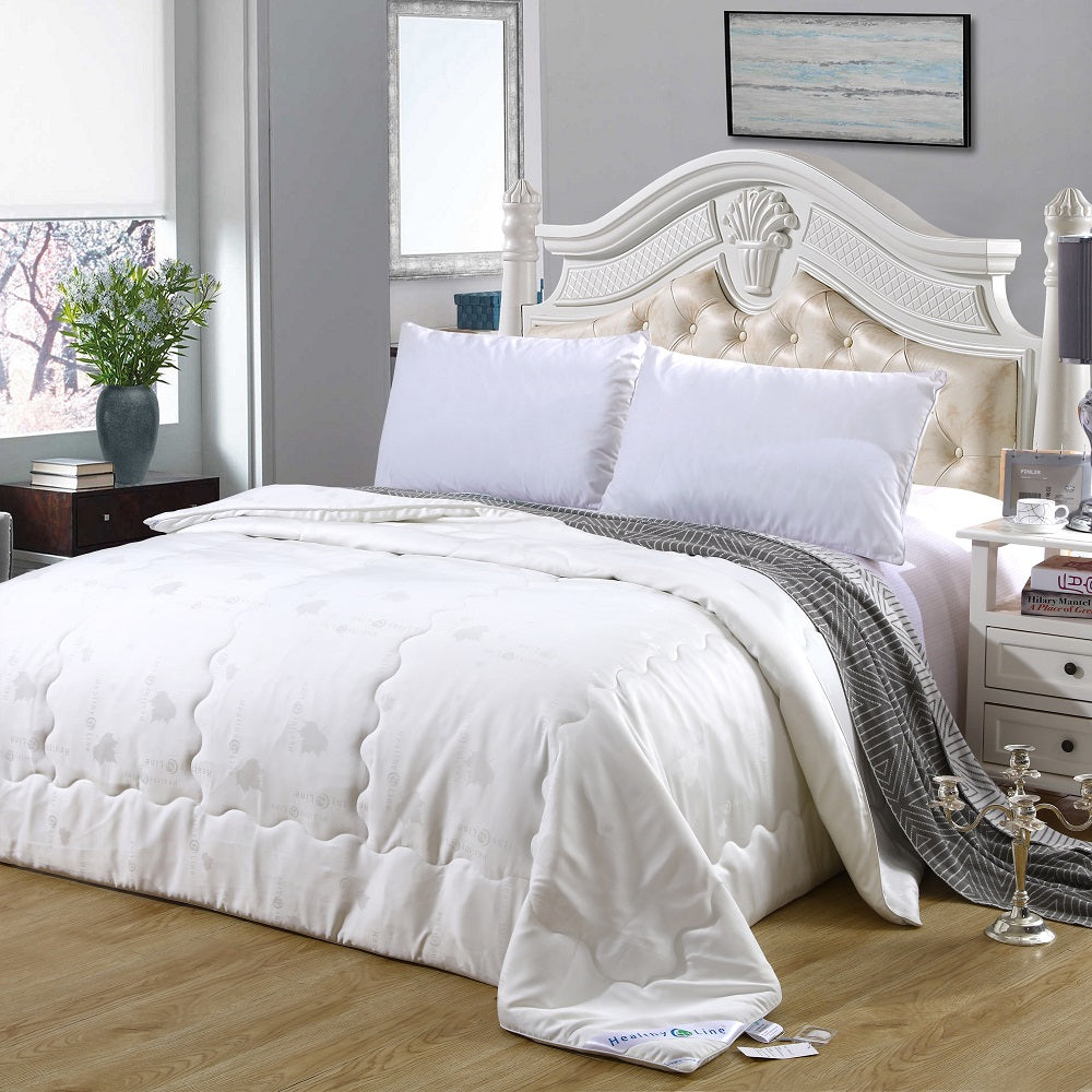 HealthyLine Tourmaline Magnetic Energy Silk Comforter
