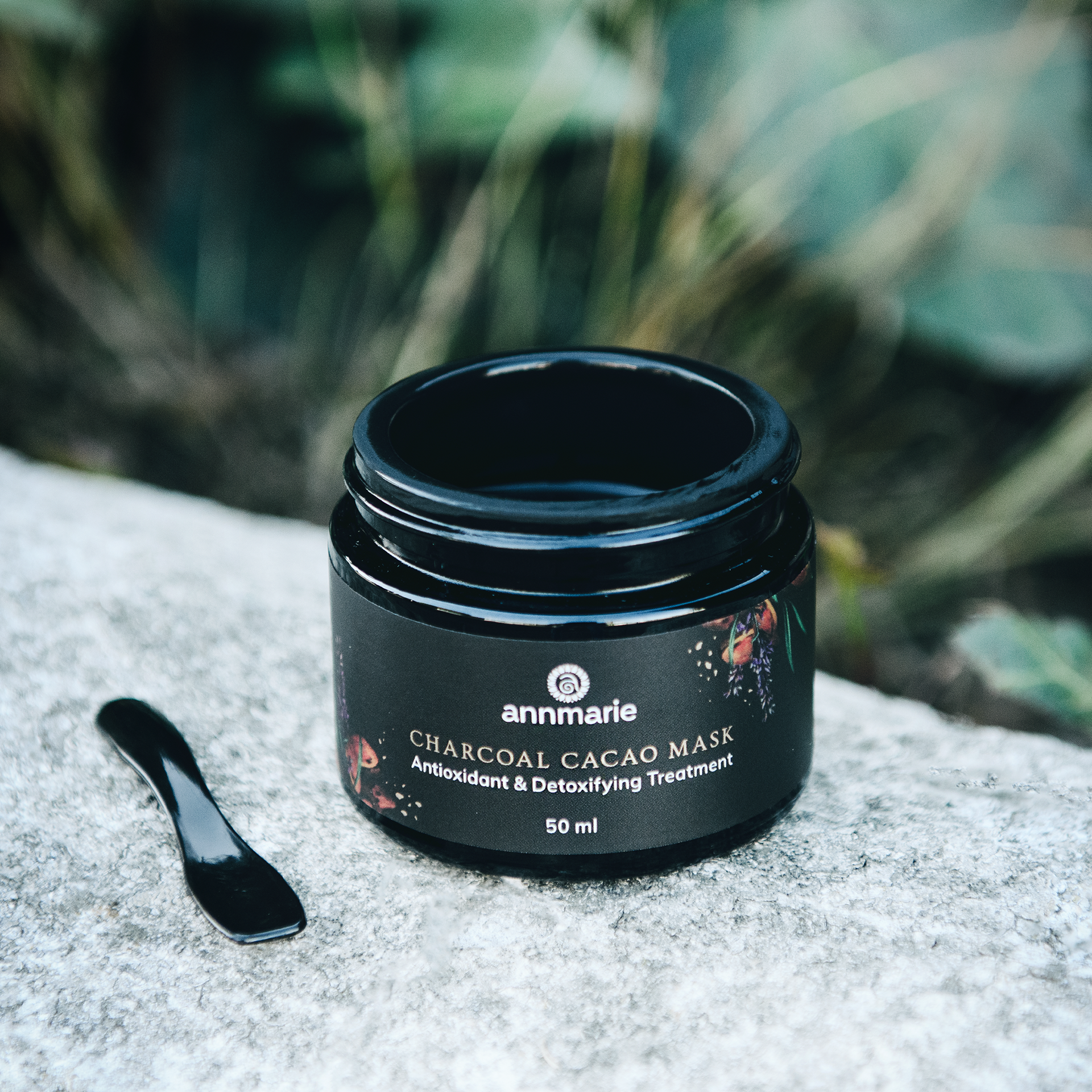 Annmarie Charcoal Cacao Mask purifying facial treatment with activated charcoal and cacao