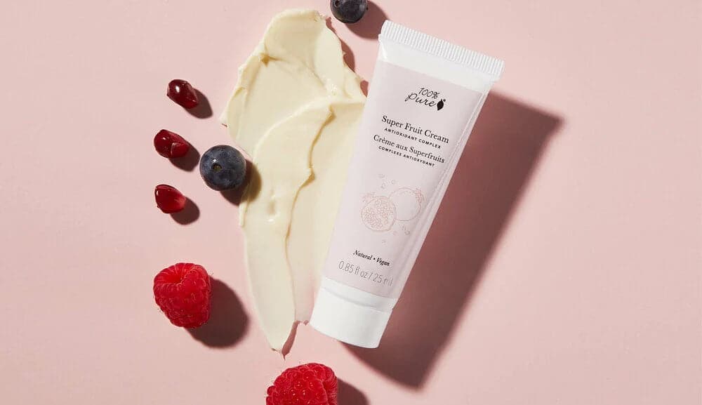 100% Pure - Super Fruit Facial Moisturizer Product