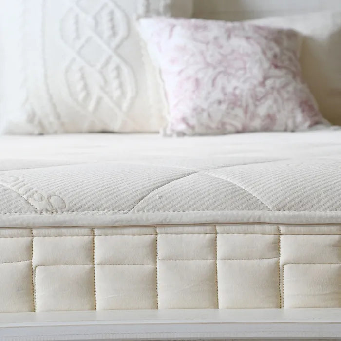 A safer healthier organic Naturepedic Organic Serenade Mattress